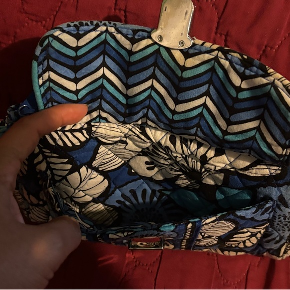 Vera Bradley Blue and White Floral Wristlet Clutch - Picture 2 of 3
